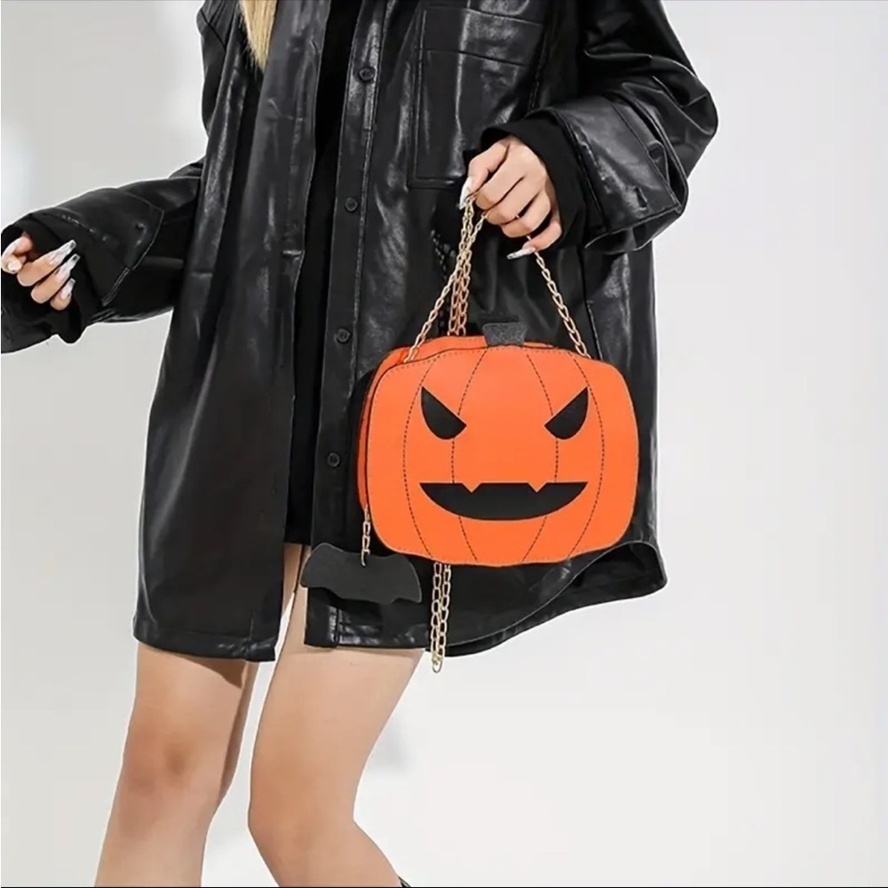 🎃 PUMPKIN CROSSBODY BAG